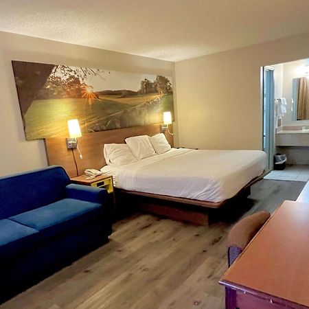 Days Inn By Wyndham Ashland Εξωτερικό φωτογραφία